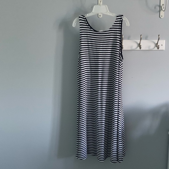 Striped dress - Picture 1 of 1